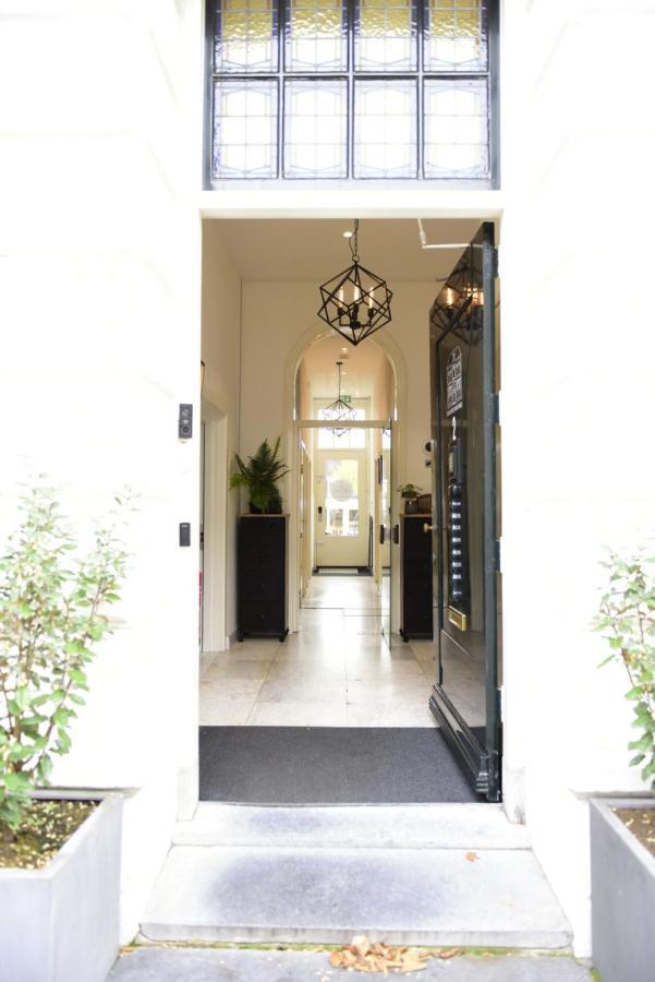 De Oude Pastorie Lisse Bed & Breakfast ภายนอก รูปภาพ