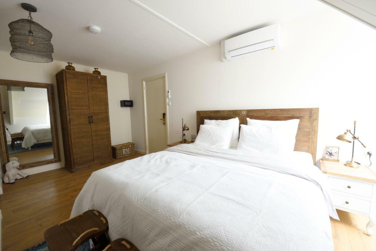 De Oude Pastorie Lisse Bed & Breakfast ภายนอก รูปภาพ