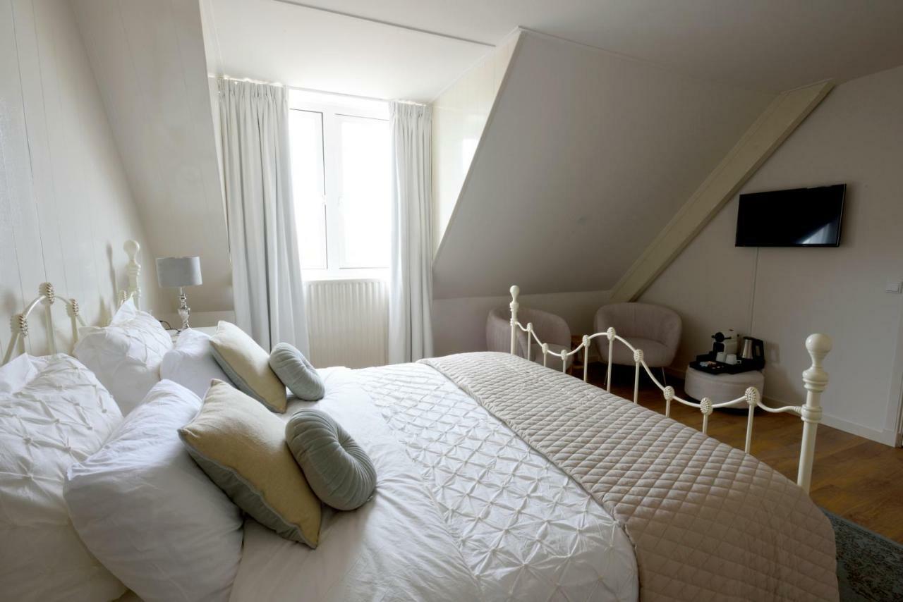 De Oude Pastorie Lisse Bed & Breakfast ภายนอก รูปภาพ